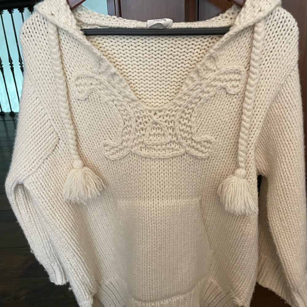 Celine Cream V-Neck Sweater with Intricate Knit Design